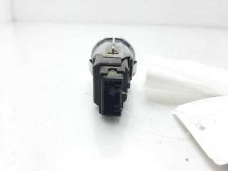 INTERRUPTOR TOYOTA COROLLA VERSO (2004-2009) 2.0 D-4D (CUR10) 116CV 1995CC - L.8168153 / 6842X45B