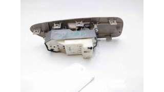 MANDO ELEVALUNAS DELANTERO IZQUIERDO TOYOTA AURIS (2006-2012) - L.8172364 / 7423202540