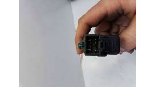 MANDO ELEVALUNAS DELANTERO DERECHO DAEWOO NEXIA  - M.714180 / MANDO ELEVALUNAS DELANTERO DERECHO