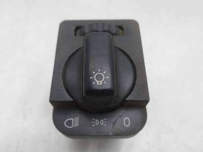 MANDO LUCES OPEL ASTRA F RANCHERA FAMILIAR (1991-1998) 1.7 TDS (F08, C05) 82CV 1686CC - L.8177199 / 90481764