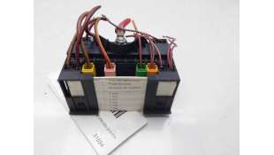 CAJA RELES / FUSIBLES MERCEDES-BENZ CLASE E (2002-2008) E 270 CDI (211.016) 177CV 2685CC - L.8179157 / A2115450301 2