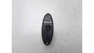 MANDO ELEVALUNAS DELANTERO DERECHO MERCEDES-BENZ CLASE E (2002-2008) E 270 CDI (211.016) 177CV 2685CC - L.8179230 / A211821