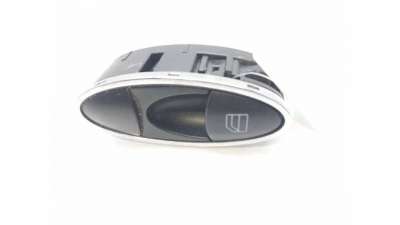 MANDO ELEVALUNAS TRASERO IZQUIERDO MERCEDES-BENZ CLASE E (2002-2008) E 270 CDI (211.016) 177CV 2685CC - L.8179233 / A211821