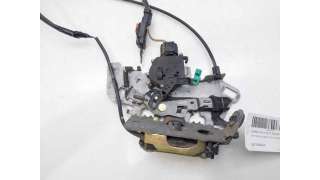 CERRADURA PUERTA TRASERA DERECHA CHRYSLER VOYAGER IV (2000-2008) 2.5 CRD 141CV 2499CC - L.8179636 / 05019048AA