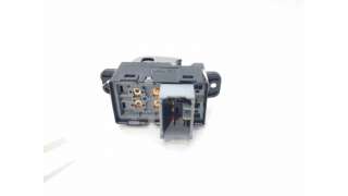 MANDO ELEVALUNAS DELANTERO DERECHO SSANGYONG TIVOLI (2015-) - L.8181829 / 8585035000