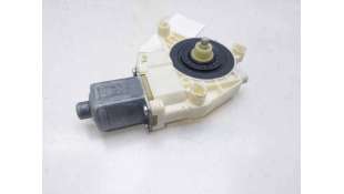 MOTOR ELEVALUNAS TRASERO IZQUIERDO MERCEDES-BENZ CLASE C (2009-2014) C 200 CDI (204.001) 136CV 2143CC - L.8182867 / A204820 2