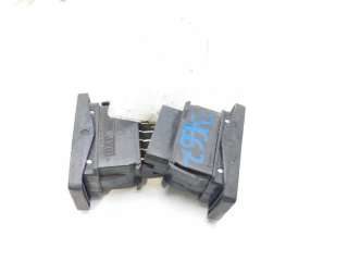 MANDO ELEVALUNAS DELANTERO IZQUIERDO PEUGEOT 205 I (1983-1987) 1.7 DIESEL 60CV 1769CC - L.8183211 / 9240A3
