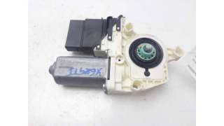 MOTOR ELEVALUNAS TRASERO IZQUIERDO VOLKSWAGEN TOURAN (2003-2010) - L.8186028 / 1K0959703E