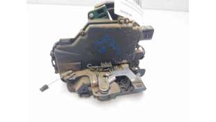 CERRADURA PUERTA TRASERA DERECHA VOLKSWAGEN BORA (2000-2005) 1.6 16V 105CV 1598CC - L.8189908 / 3B4839016M