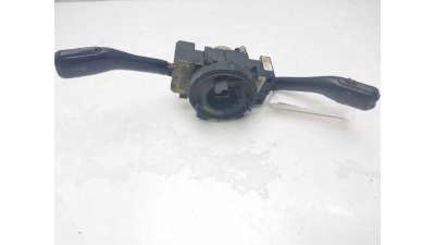 MANDO VOLANTE VOLKSWAGEN BORA (2000-2005) 1.6 16V 105CV 1598CC - L.8189969 / 8L0953513G