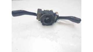 MANDO VOLANTE VOLKSWAGEN BORA (2000-2005) 1.6 16V 105CV 1598CC - L.8189969 / 8L0953513G