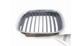 REJILLA DELANTERA BMW 5 (1998-2003) 30 D 193CV 2926CC - L.8190472 / 8159311