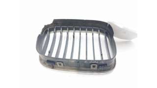 REJILLA DELANTERA BMW 5 (1998-2003) 30 D 193CV 2926CC - L.8190472 / 8159311