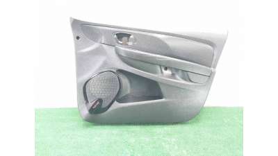 GUARNECIDO PUERTA DELANTERA DERECHA RENAULT CLIO IV (2012-) 0.9 TCE 90 90CV 898CC - L.8190495 / 809005326R