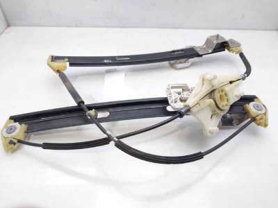 ELEVALUNAS DELANTERO IZQUIERDO SEAT LEON (2014-) 1.4 TSI 125CV 1395CC - L.8193692 / 5F4837461D