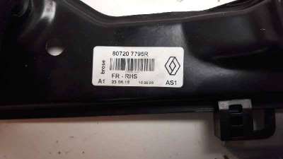 ELEVALUNAS DELANTERO DERECHO RENAULT KADJAR  - M.736835 / 807207795R