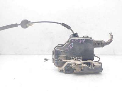 CERRADURA PUERTA TRASERA DERECHA VOLKSWAGEN PASSAT (1996-2000) 1.9 TDI 110CV 1896CC - L.8196427 / 3B4839016A