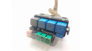 CAJA RELES / FUSIBLES HYUNDAI TUCSON (2004-2010) 2.0 CRDI 113CV 1991CC - L.8199520 / 914902E000 2