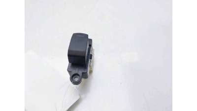 MANDO ELEVALUNAS TRASERO IZQUIERDO SUZUKI VITARA (2015-) - L.8200090 / 3799568L00000