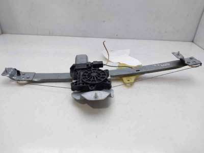 ELEVALUNAS DELANTERO DERECHO RENAULT CLIO IV (2012-) 1.5 DCI 90 90CV 1461CC - L.8200161 / 807205569R