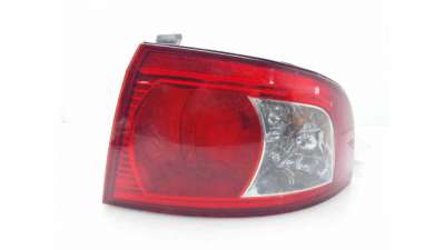 PILOTO TRASERO DERECHO KIA MAGENTIS (2001-2005) 2.0 136CV 1997CC - L.8204465 / 924023C110
