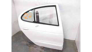 PUERTA TRASERA DERECHA RENAULT MEGANE I CLASSIC (2001-2003) 1.9 DCI (LA05, LA1F) 102CV 1870CC - L.8204813 / 7751471876