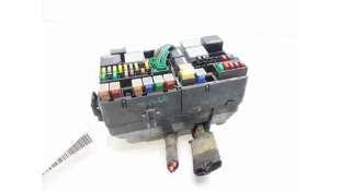 CAJA RELES / FUSIBLES FORD MONDEO III (2001-2007) 2.0 TDCI 130CV 1998CC - L.8204930 / 1S7114A142AA