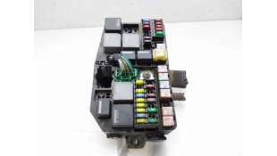 CAJA RELES / FUSIBLES FORD MONDEO III (2001-2007) 2.0 TDCI 130CV 1998CC - L.8204930 / 1S7114A142AA 2