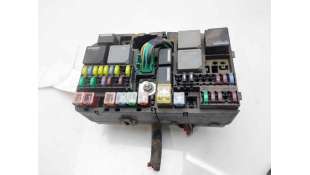 CAJA RELES / FUSIBLES FORD MONDEO III (2000-2007) 2.0 16V TDDI / TDCI 115CV 1998CC - L.8208302 / 1S7T14A142AA