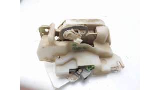 CERRADURA PUERTA TRASERA DERECHA MITSUBISHI L 200 (1996-2007) 2.5 TD 4WD (K74T) 99CV 2477CC - L.8208414 / MR462226