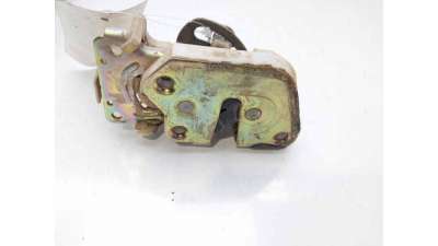 CERRADURA PUERTA TRASERA IZQUIERDA MITSUBISHI L 200 (1996-2007) 2.5 TD 4WD (K74T) 99CV 2477CC - L.8208415 / MR462225
