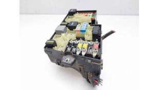 CAJA RELES / FUSIBLES FORD FOCUS II (2004-2012) 1.6 100CV 1596CC - L.8209136 / 4M5T14K733 2