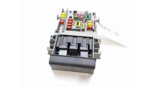 CAJA RELES / FUSIBLES OPEL INSIGNIA A (2008-2017) 2.0 CDTI (68) 131CV 1956CC - L.8210403 / 13222786 2