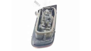 PILOTO TRASERO DERECHO INTERIOR RENAULT LAGUNA II (2005-2007) 1.9 DCI (BG1A, BG1V) 130CV 1870CC - L.8211832 / 8200002476