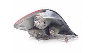 PILOTO TRASERO DERECHO HYUNDAI COUPE (2002-2009) 1.6 16V 105CV 1599CC - L.8213611 / 924022C010