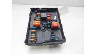 CAJA RELES / FUSIBLES VOLKSWAGEN CADDY III FURGÓN (2004-2010) 1.9 TDI 105CV 1896CC - L.8213625 / 1E0202085948 2