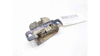 CERRADURA MALETERO / PORTON VOLKSWAGEN CADDY III FURGÓN (2004-2010) 1.9 TDI 105CV 1896CC - L.8213629 / 2K0827506E