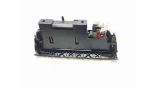 CENICERO VOLKSWAGEN PASSAT (2005-2010) 2.0 TDI 16V 140CV 1968CC - L.8213753 / 3C0863284