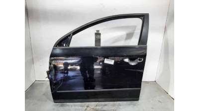 PUERTA DELANTERA IZQUIERDA VOLKSWAGEN PASSAT (2005-2010) 2.0 TDI 16V 140CV 1968CC - L.8213824 / 3C4831055J
