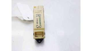 MANDO ELEVALUNAS TRASERO DERECHO MITSUBISHI GRANDIS (2005-2010) 2.0 DI-D (NA8W) 136CV 1968CC - L.8214008 / 8608A023