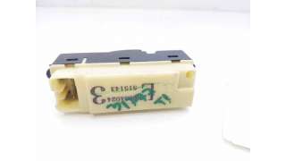 MANDO ELEVALUNAS TRASERO IZQUIERDO MITSUBISHI GRANDIS (2005-2010) 2.0 DI-D (NA8W) 136CV 1968CC - L.8214009 / 8608A024