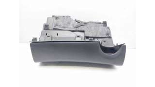 GUANTERA MERCEDES-BENZ CLASE C (2013-) - L.8215818 / A2056803205