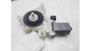 MOTOR ELEVALUNAS DELANTERO IZQUIERDO MERCEDES-BENZ CLASE C (2013-) - L.8215968 / A0009065806