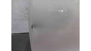 PUERTA TRASERA IZQUIERDA MERCEDES-BENZ CLASE C (2013-) - L.8216075 / 205730010564