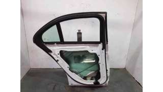 PUERTA TRASERA IZQUIERDA MERCEDES-BENZ CLASE C (2013-) - L.8216075 / 205730010564