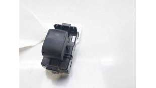 MANDO ELEVALUNAS DELANTERO DERECHO LEXUS CT (2010-) 200H (ZWA10) 99CV 1798CC - L.8217718 / 8481076010