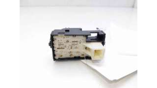 MANDO ELEVALUNAS TRASERO DERECHO LEXUS CT (2010-) 200H (ZWA10) 99CV 1798CC - L.8217720 / 8481076010