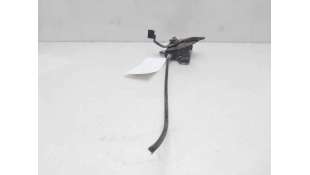 CERRADURA CAPOT HYUNDAI SANTA FÉ I (2001-2006) 2.0 CRDI 4X4 113CV 1991CC - L.8220040 / 8113026000 2