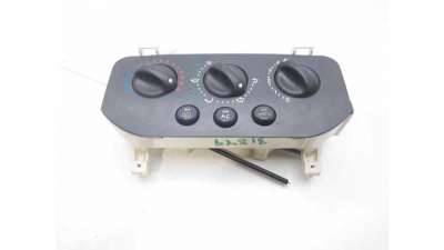 MANDO CALEFACCION /  AIRE ACONDICIONADO RENAULT CLIO II (1998-2005) 1.4 (B/CB0C) 75CV 1390CC - L.8220956 / 7701047547