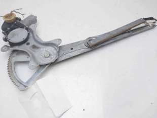 ELEVALUNAS TRASERO DERECHO TOYOTA COROLLA VERSO (2005-2009) 2.2 D-4D (AUR10) 136CV 2231CC - L.8223786 / 698300F020